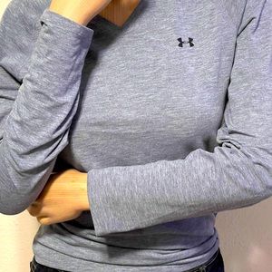 Under armour Gray long sleeve shirt